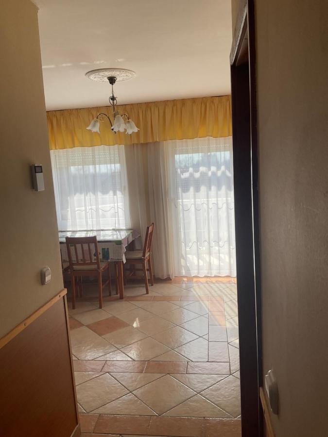 Arany Apartmanhaz Zalagyoengye Залакарос Екстериор снимка